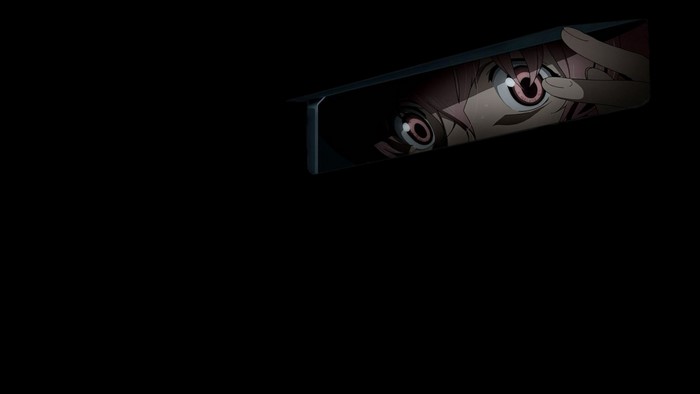 Gasai Yuno from Mirai Nikki looking through a mirror