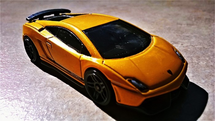 Yellow Lamborghini Gallardo toy car