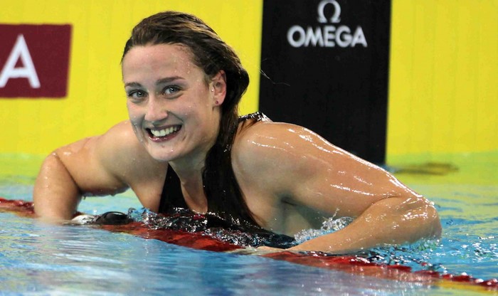 Mireia Belmonte swimming in a pool