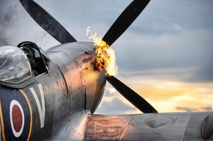 Supermarine Spitfire Propeller with Flame Detail