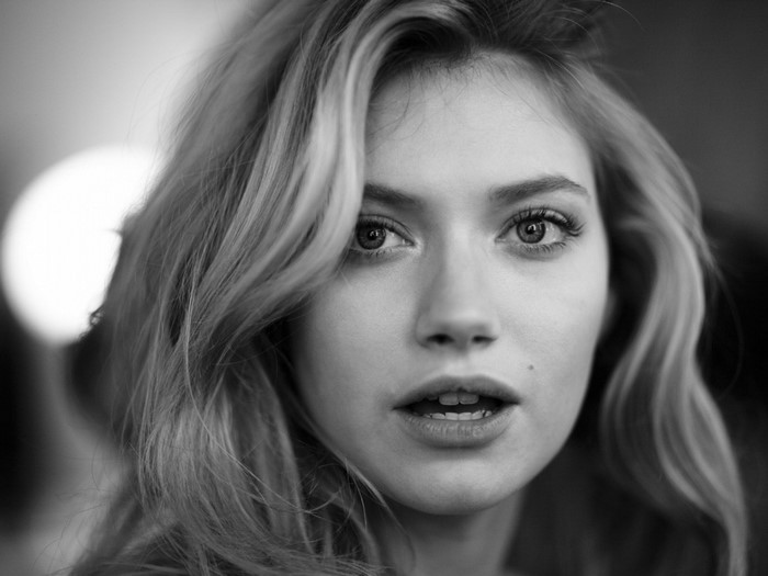 Imogen Poots portrait photography