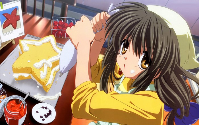 Fuko Ibuki from Clannad decorating a star cake