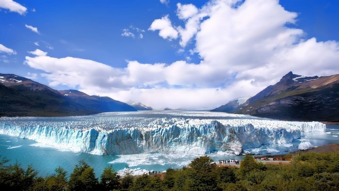 Glacier and Mountain Landscape at Argentine National Park