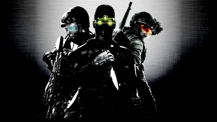 Three soldiers with night vision goggles