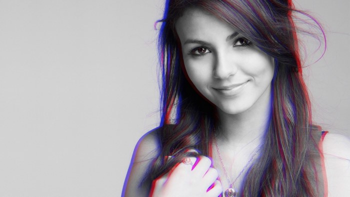 Victoria Justice portrait with anaglyph 3D effect