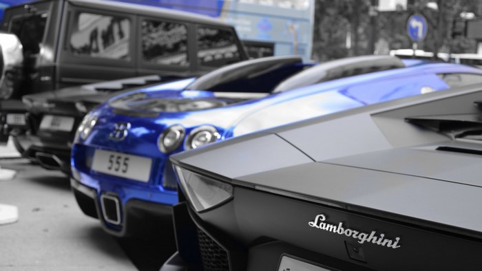 Lamborghini and Bugatti cars with selective coloring
