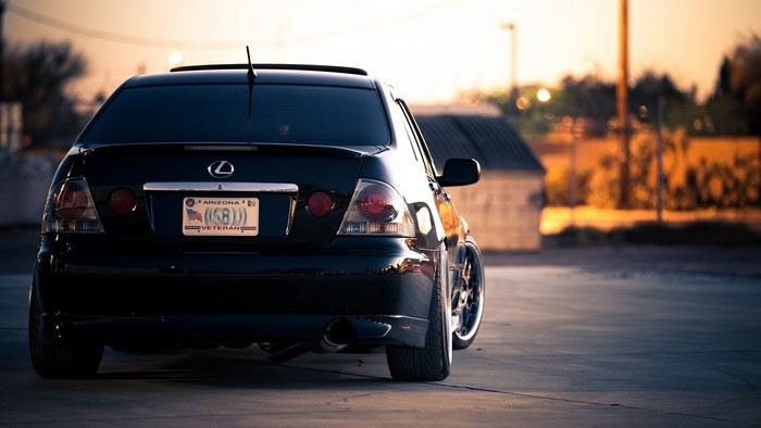 Black Lexus IS300 with Arizona Veteran license plate