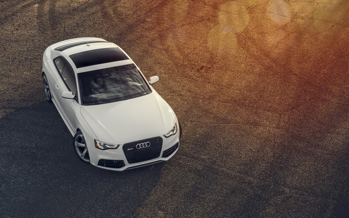 White Audi RS5 Coupe with Sunroof