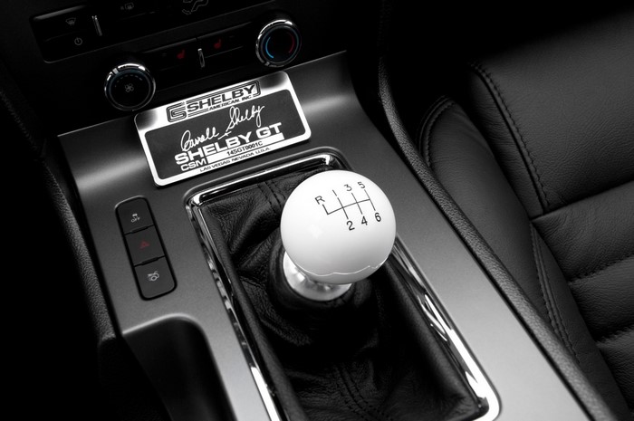 Shelby GT Manual Gear Shifter and Dashboard