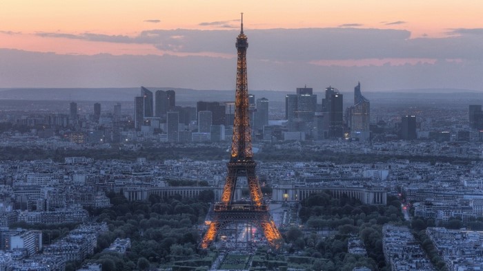 Eiffel Tower and Paris skyline at dusk