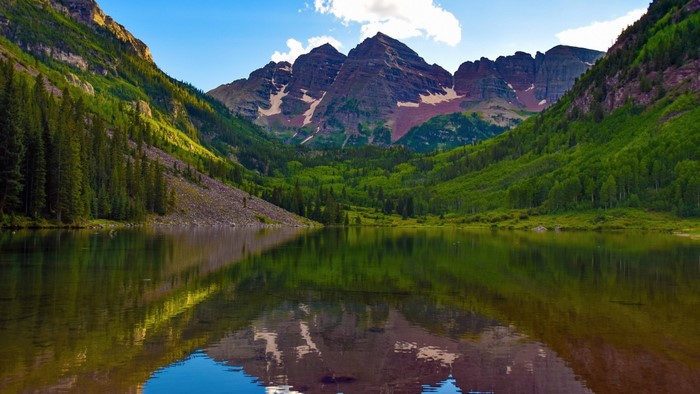 Serene Mountain Lake Reflection in Alpine Valley