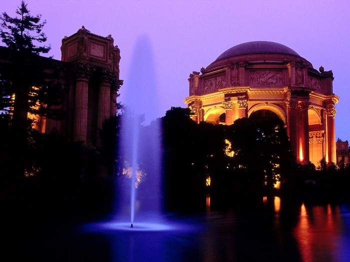 Palace of Fine Arts at dusk with fountain