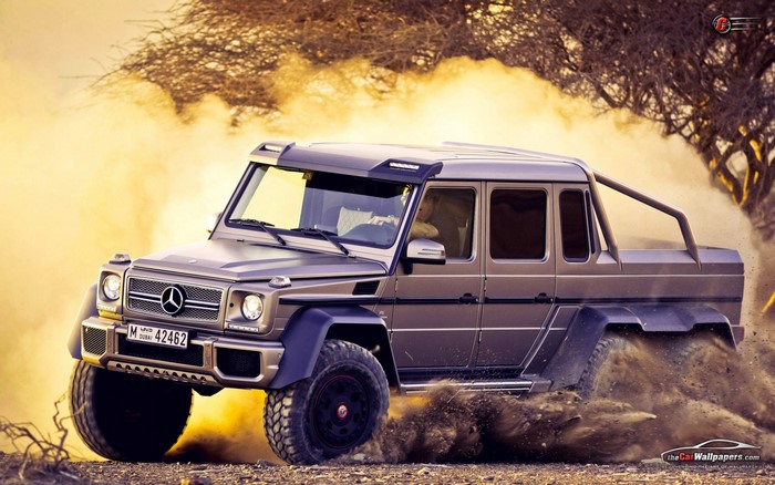 Mercedes Benz Gelandewagen 6x6 Off-Road Adventure