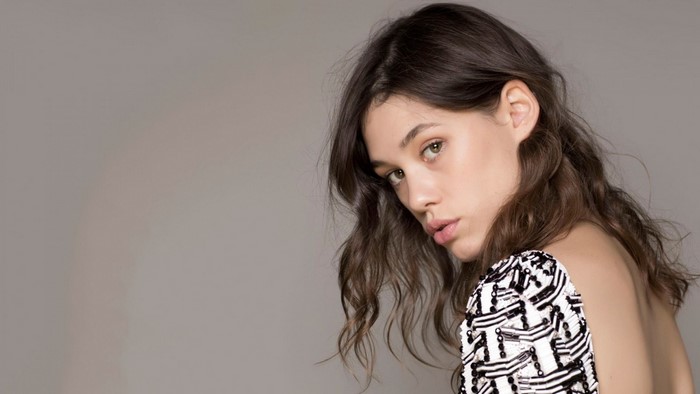 Astrid Berges Frisbey portrait with patterned top