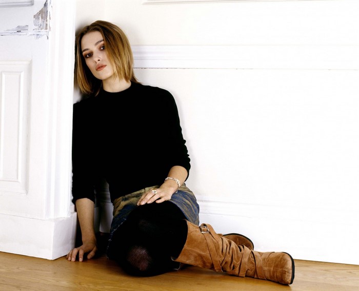 Keira Knightley sitting on the floor
