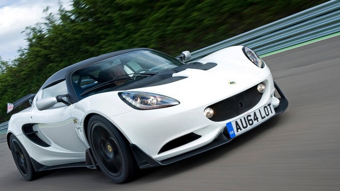 White Lotus Elise S Cup on a race track