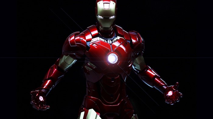 Iron Man Glowing Arc Reactor Pose