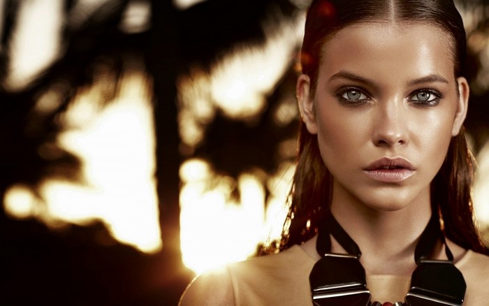 Barbara Palvin portrait with dramatic lighting