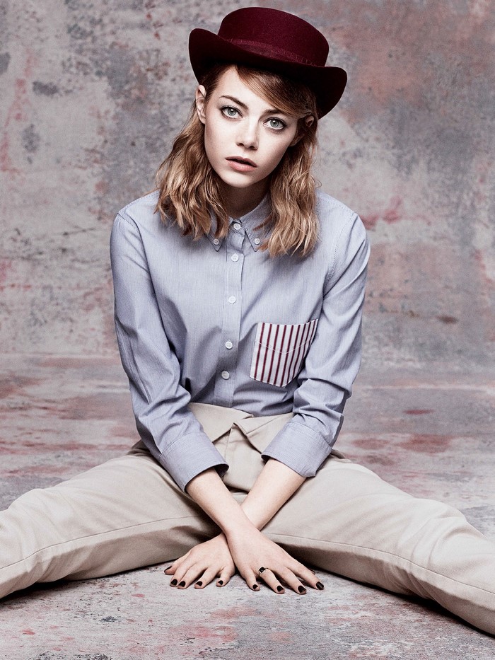 Emma Stone wearing a hat and shirt