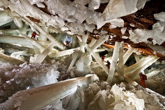 Cave of the Crystals in Naica, Mexico with explorers