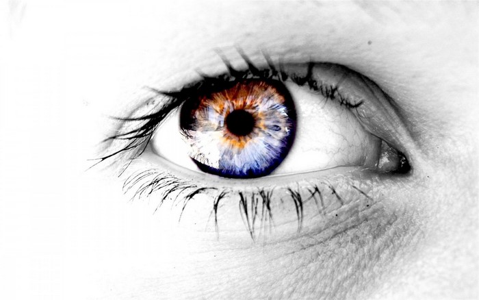 Close up of a human eye with heterochromia