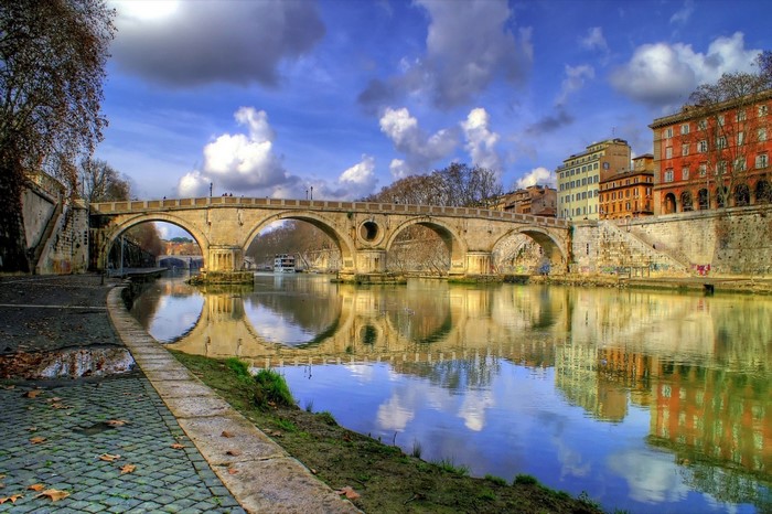 Ponte Sant'Angelo bridge over the Tiber River in Rome