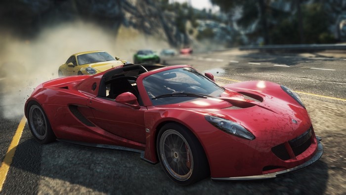 Red Lotus Elise and yellow Porsche in Need for Speed Most Wanted