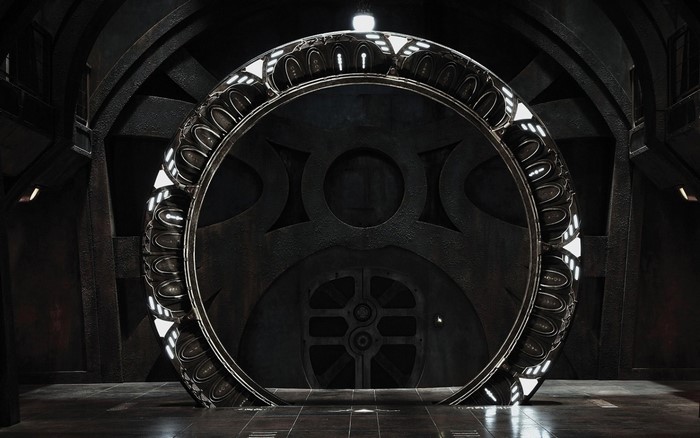 Stargate SG-1 Stargate in a dark room
