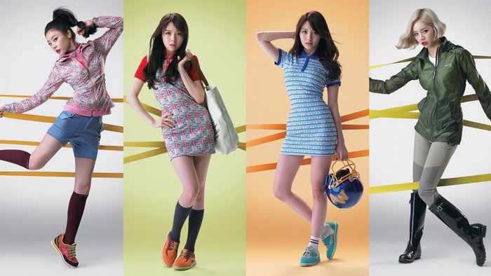 Four Korean fashion models in sportswear