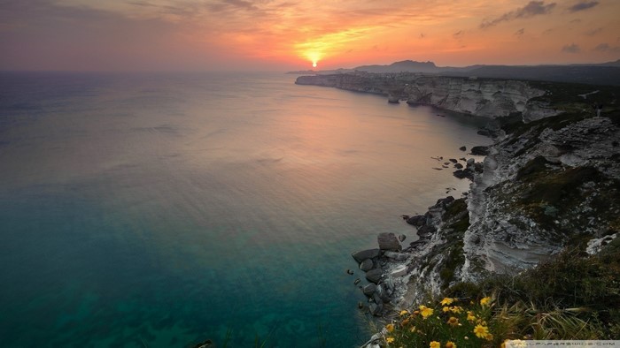 Sunset over the sea cliffs