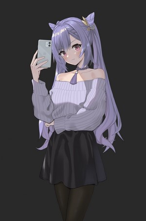 Keqing from Genshin Impact taking a selfie