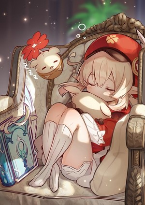 Klee sleeping on a couch with Dodoco in Genshin Impact