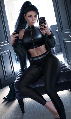 Kai'Sa from League of Legends taking a selfie
