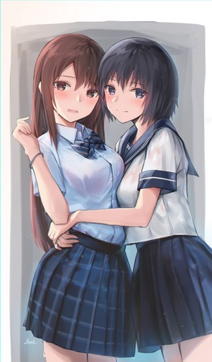 Bee Doushi School Uniform Portrait