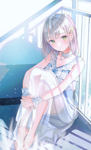 Anime girl with silver hair and green eyes