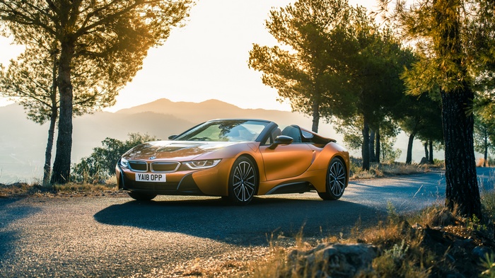 2018 BMW i8 Roadster convertible