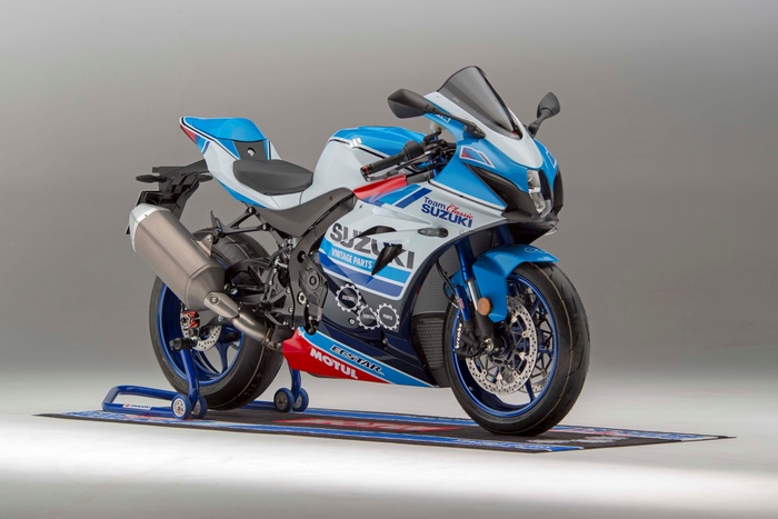 Team Classic Suzuki GSX-R1000R 4K