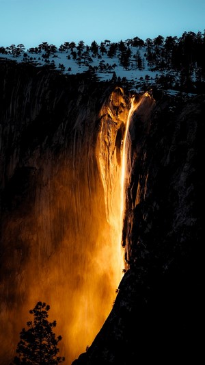 Firefall phenomenon at Yosemite National Park