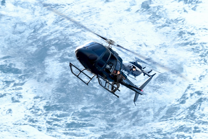 Tom Cruise in Mission: Impossible - Fallout Helicopter Scene