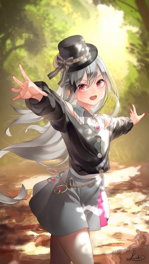 Anime girl with gray hair and a hat