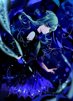 Sheya with turquoise hair and green eyes