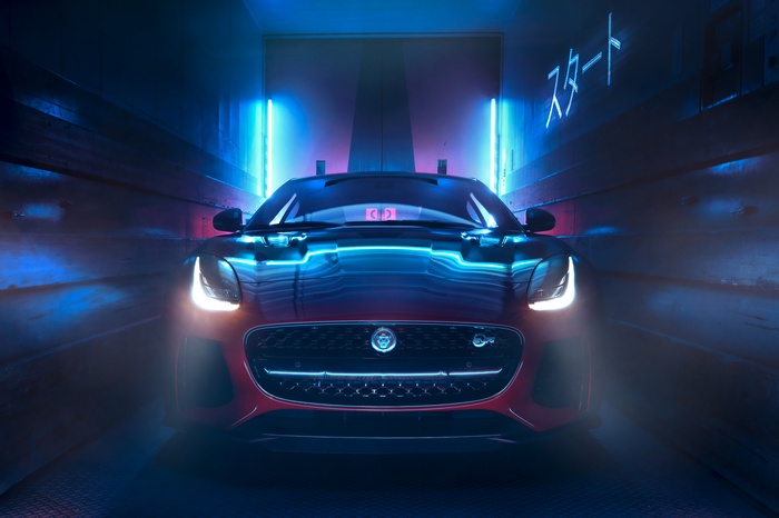 Jaguar F-Type SVR in Neon Tunnel 4K