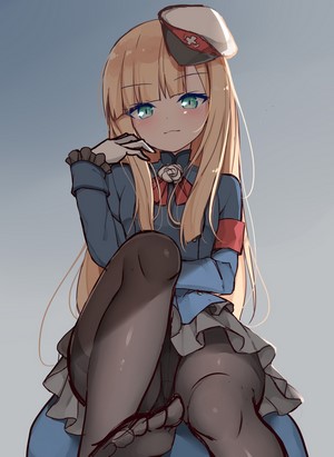 Anime girl with blonde hair and green eyes wearing a hat