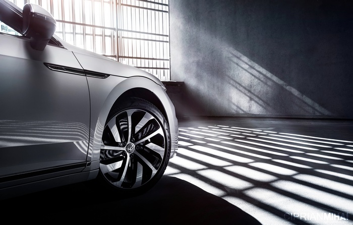 Volkswagen Arteon R-Line with Alloy Wheels