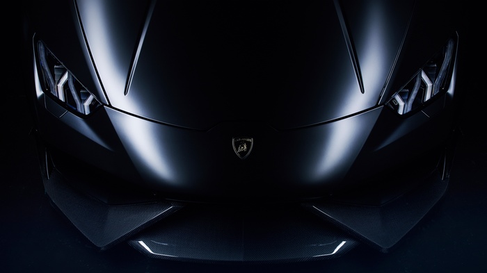 Black Lamborghini Huracan