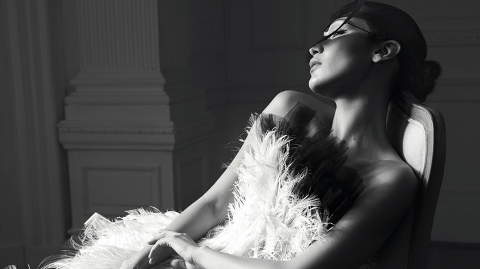 Bella Hadid for Harper's Bazaar 2018 4K
