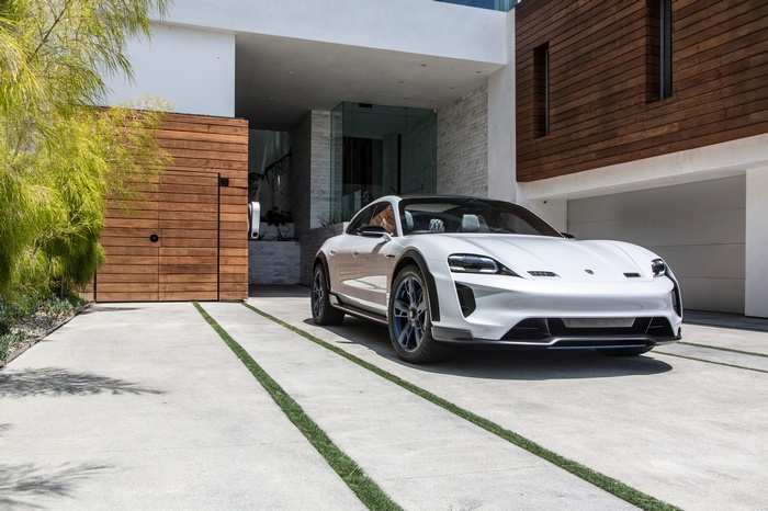 White Porsche Mission E Cross Turismo 4K