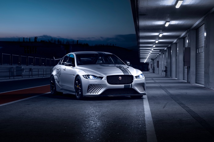 2018 Jaguar XE SV Project 8 on track
