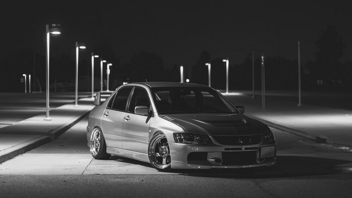 Mitsubishi Lancer Evolution parked at night