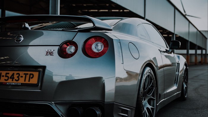 Nissan GT-R